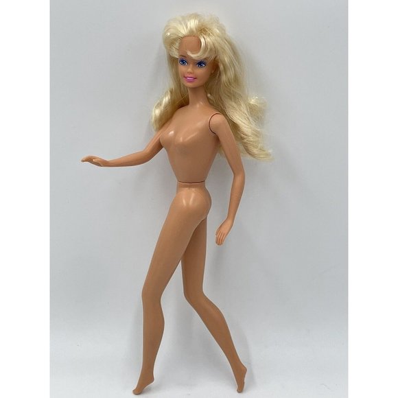 Vintage Barbie Doll Blonde Hair Bangs Twist & Turn Nude for OOAK - Picture 4 of 14